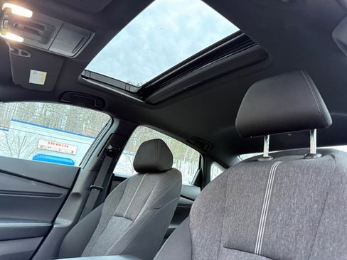 Used 2023 Honda Accord Sport image 30