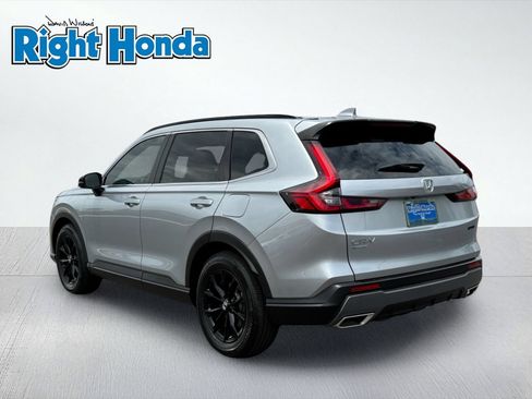 Used 2025 Honda CR-V Sport image 4