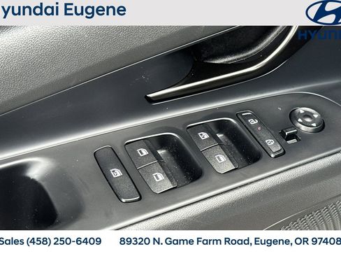 Used 2025 Hyundai Elantra Sport w/ Cargo Package image 16