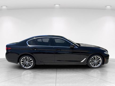 Certified 2023 BMW 530i w/ Convenience Package RWD image 3