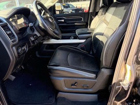 Used 2023 RAM 2500 Laramie image 14