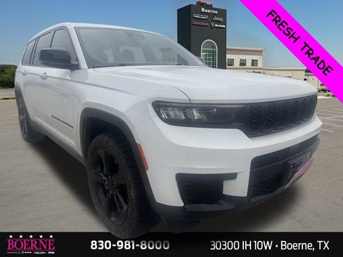 Used 2023 Jeep Grand Cherokee L Laredo AWD/4WD image 7