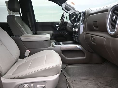 Used 2021 GMC Sierra 1500 SLT w/ SLT Convenience Package image 18