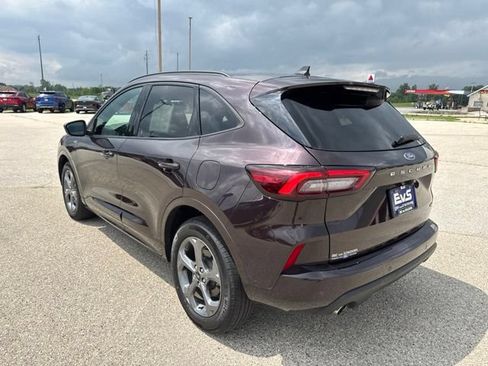 Used 2023 Ford Escape ST-Line Select w/ Tech Pack #2 AWD/4WD image 5