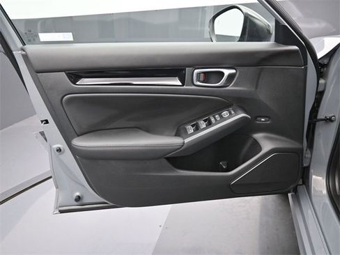 Used 2026 Honda Civic Sport Touring image 22