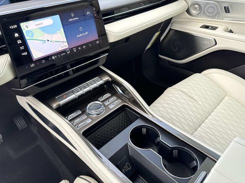 New 2026 Lincoln Nautilus Black Label AWD/4WD image 25