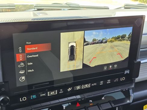 New 2026 GMC Hummer EV 4x4 Crew Cab image 14