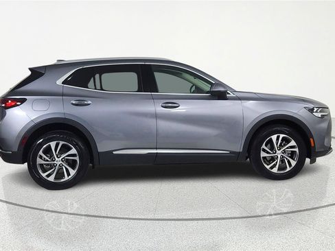 Used 2022 Buick Envision Essence w/ Safety Package FWD image 4
