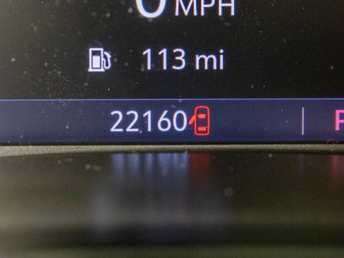 Used 2019 Chevrolet Colorado Z71 image 36