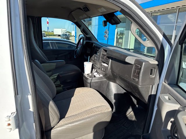 Used 2019 Chevrolet Express 3500 LT w/ LT Preferred Equipment Group RWD image 7