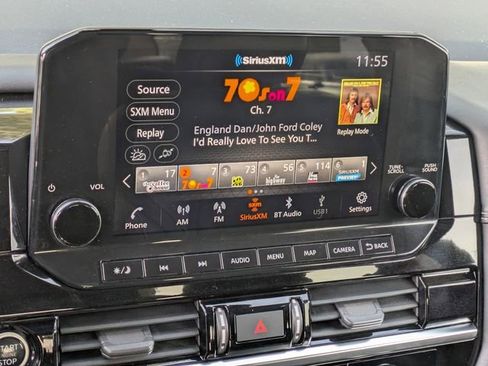 Used 2022 Nissan Pathfinder Platinum w/ Cargo Package image 24