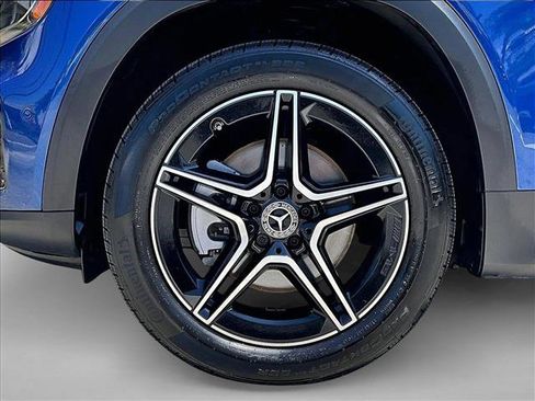 Used 2026 Mercedes-Benz GLB 250 image 10
