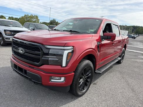 Used 2024 Ford F150 Lariat w/ Equipment Group 502A High AWD/4WD image 11