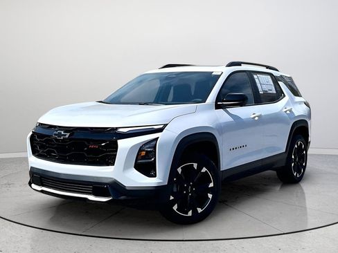 New 2026 Chevrolet Equinox RS w/ Convenience Package III FWD image 2