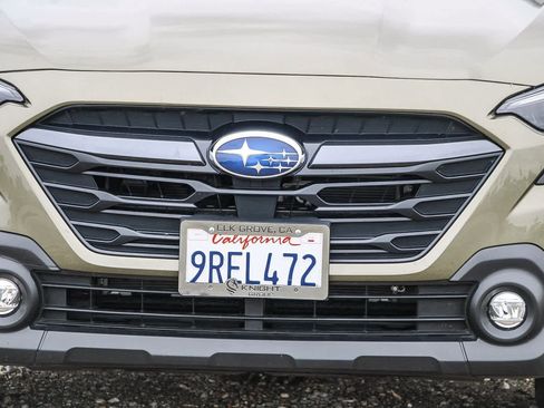 Used 2025 Subaru Outback Premium image 7