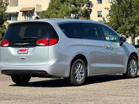 New 2026 Chrysler Voyager LX FWD image 3