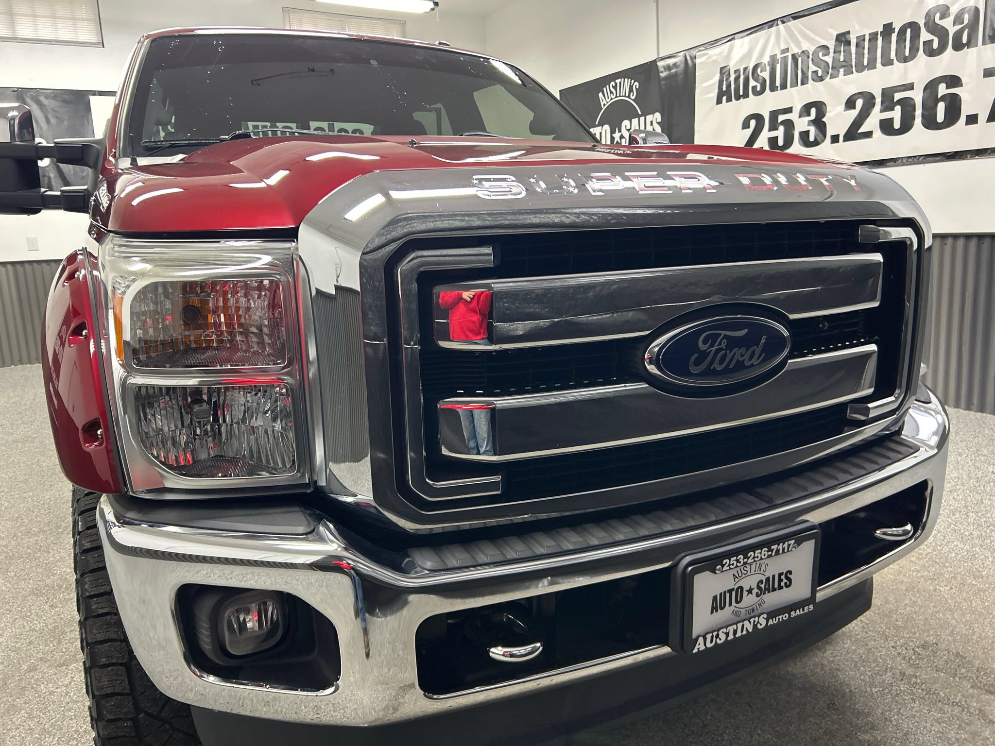 Used 2016 Ford F250 Lariat w/ Chrome Package AWD/4WD image 2