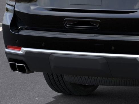 New 2026 Chevrolet Suburban High Country AWD/4WD image 14