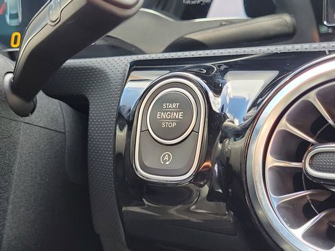 Certified 2022 Mercedes-Benz A 220 A 220 image 17