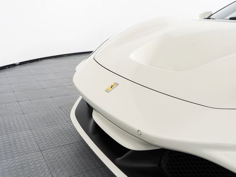 Certified 2023 Ferrari F8 Tributo image 12