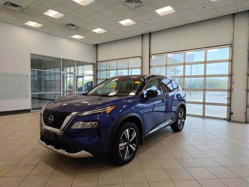 Used 2023 Nissan Rogue Platinum AWD/4WD image 8