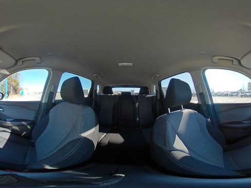 Used 2023 Nissan Rogue SV image 42