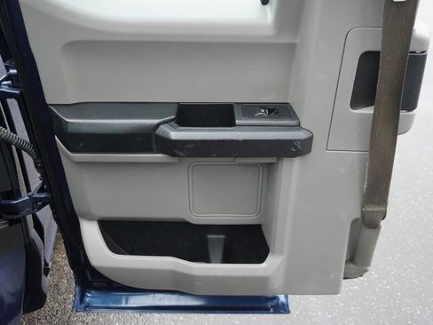 Used 2017 Ford F150 XL w/ Equipment Group 101A Mid image 30