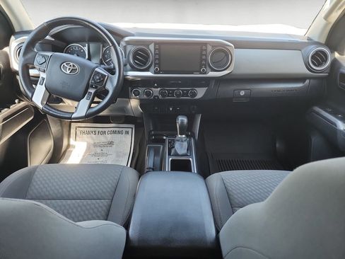 Used 2023 Toyota Tacoma SR5 AWD/4WD image 11