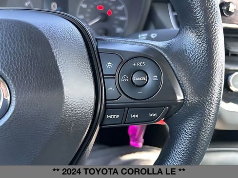Used 2024 Toyota Corolla LE image 21