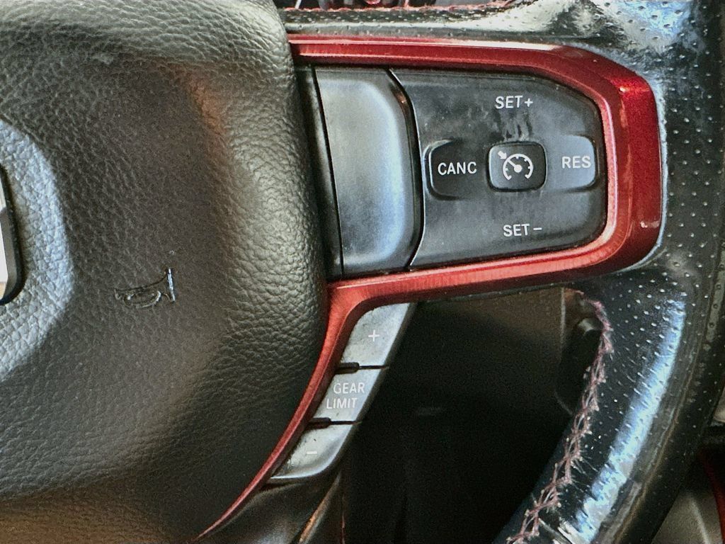 Used 2020 RAM 1500 Rebel AWD/4WD image 25