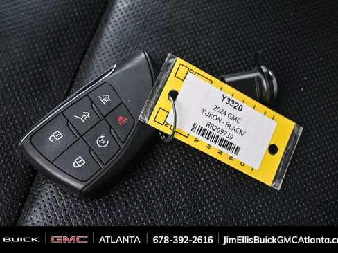 Used 2024 GMC Yukon SLT image 39