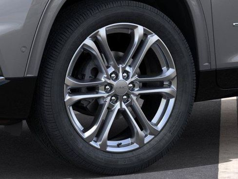 New 2027 GMC Acadia Denali FWD image 9