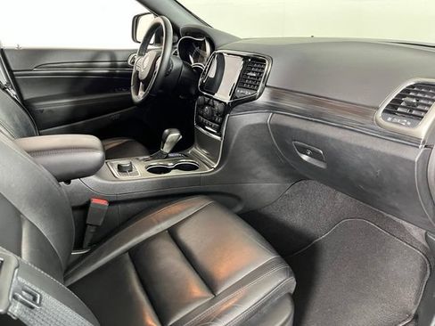 Used 2021 Jeep Grand Cherokee Limited AWD/4WD image 45
