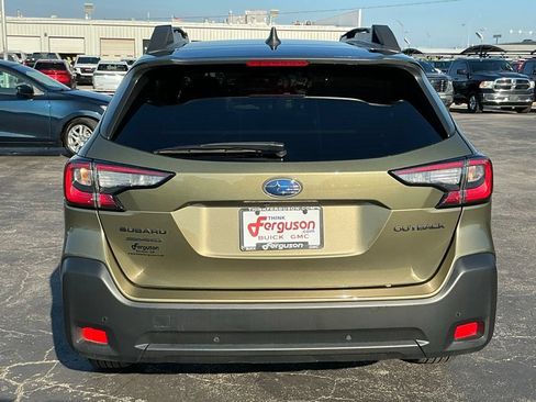 Used 2025 Subaru Outback Onyx Edition AWD/4WD image 5