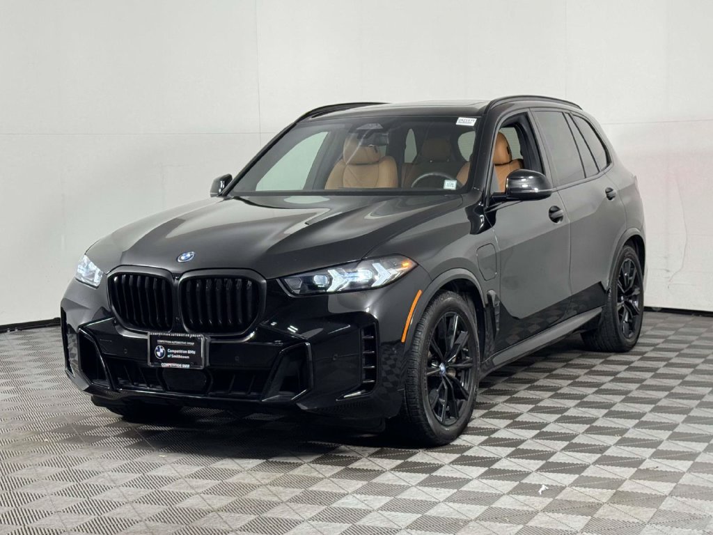 Used 2024 BMW X5 xDrive50e w/ M Sport Package AWD/4WD image 7