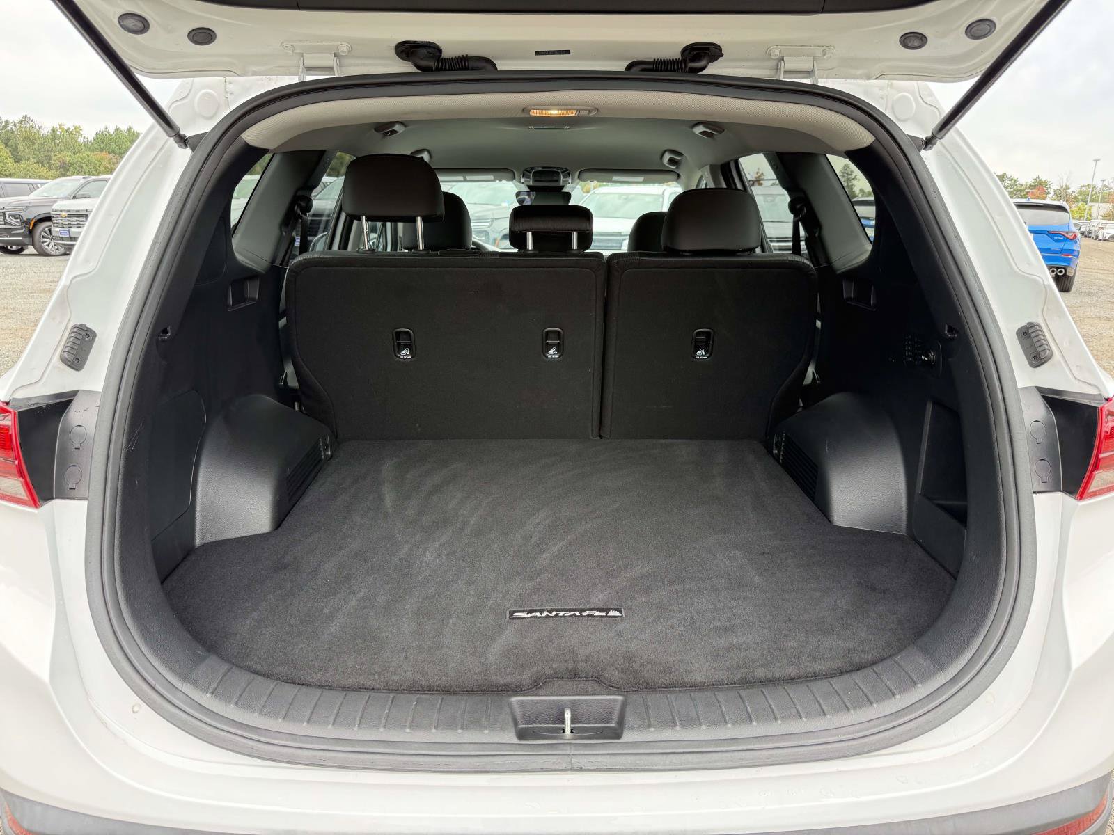 Used 2023 Hyundai Santa Fe SE AWD/4WD image 25
