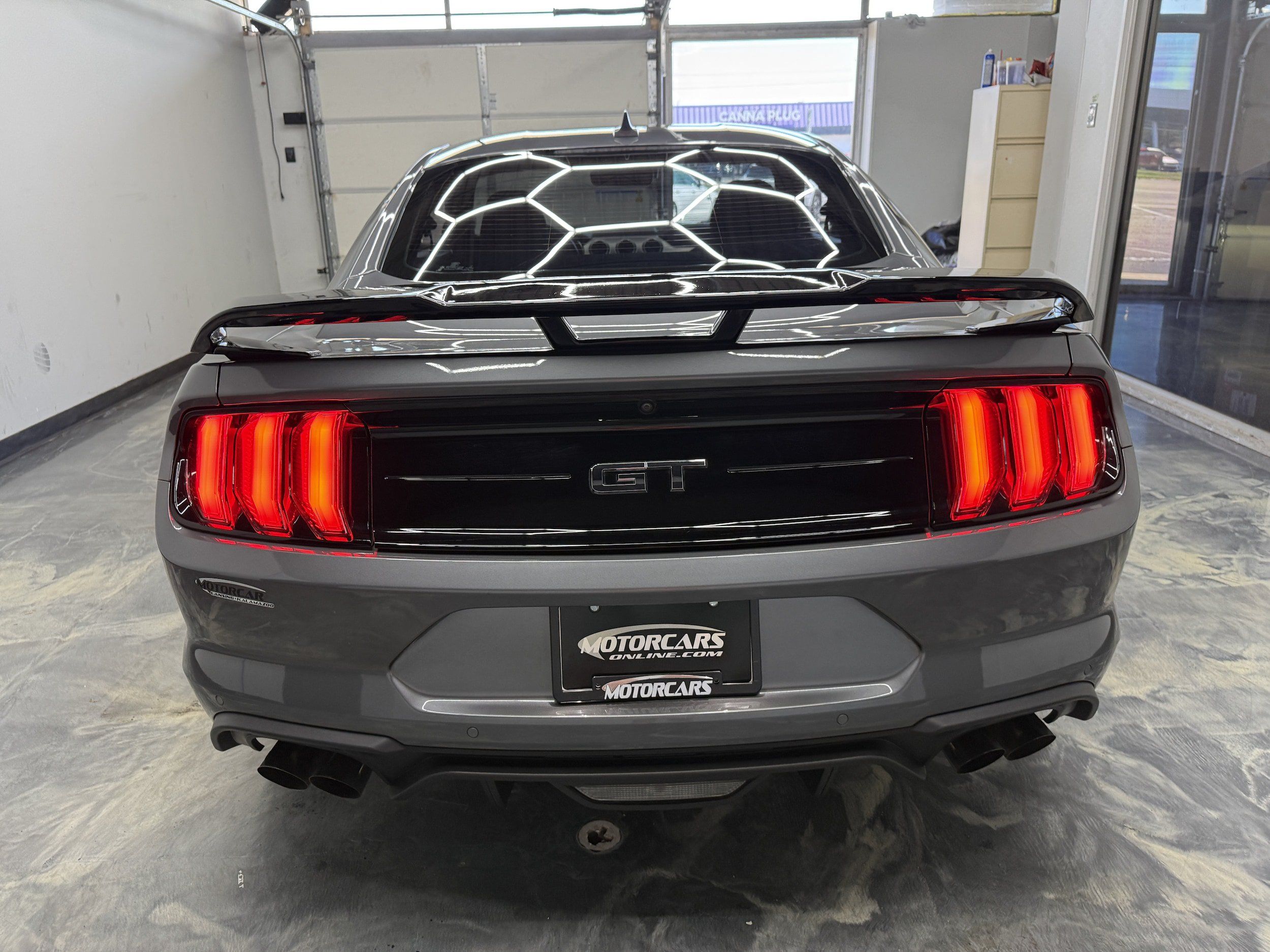 Used 2021 Ford Mustang GT RWD image 4