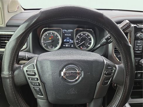 Used 2017 Nissan Titan Platinum Reserve w/ Off-Road Package AWD/4WD image 24