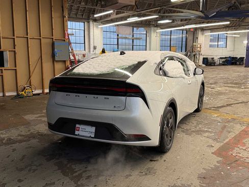 New 2026 Toyota Prius LE image 5