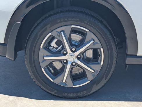 Certified 2025 Honda HR-V EX-L image 7