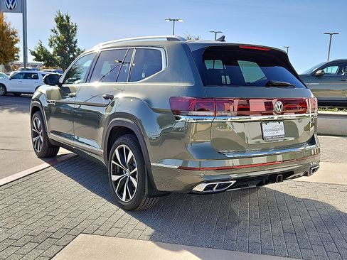 New 2026 Volkswagen Atlas SEL Premium R-Line image 2