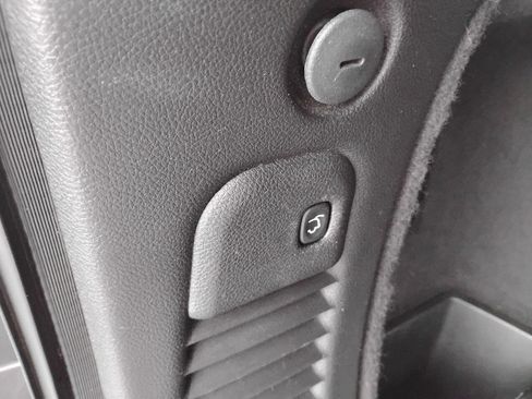 Used 2015 Dodge Durango Limited w/ Nav & Power Liftgate Group image 23