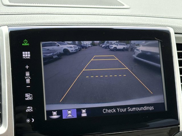 Used 2016 Honda Pilot Touring image 21