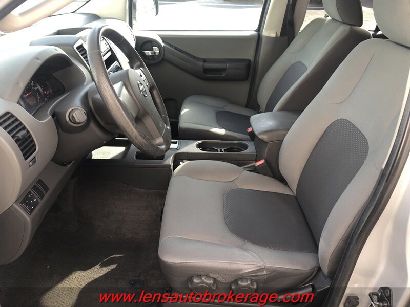 Used 2010 Nissan Xterra S AWD/4WD image 11