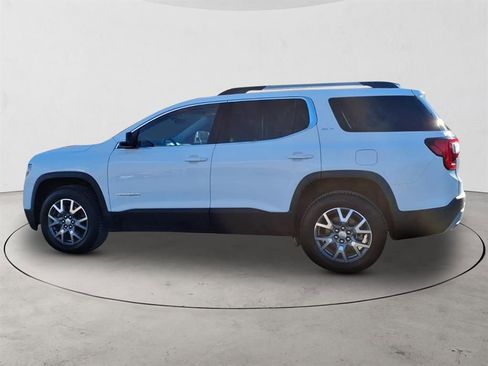 Certified 2023 GMC Acadia SLT image 8