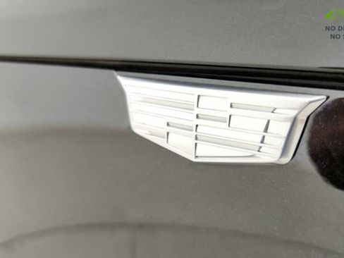 Used 2025 Cadillac Lyriq Luxury AWD/4WD image 32