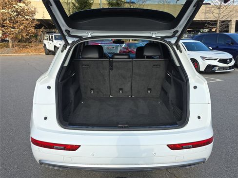 Used 2018 Audi Q5 Prestige image 5