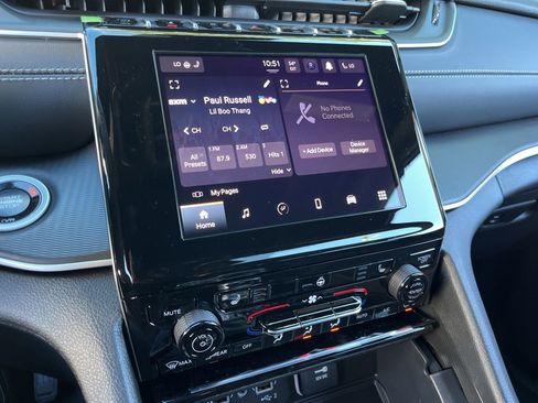 New 2025 Jeep Grand Cherokee L Altitude image 36