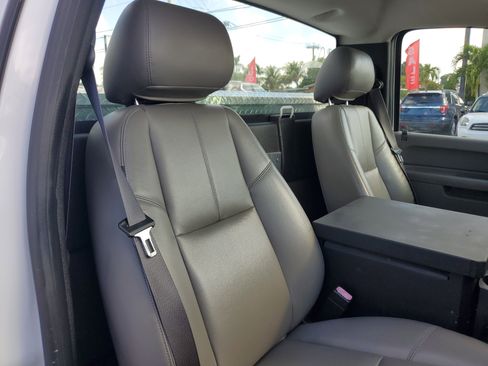 Used 2013 Chevrolet Silverado 1500 W/T image 30
