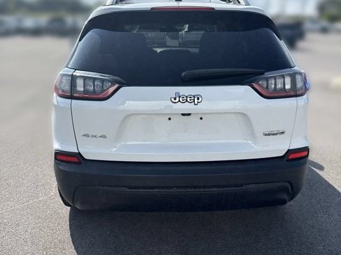 Used 2019 Jeep Cherokee Latitude Plus AWD/4WD image 7